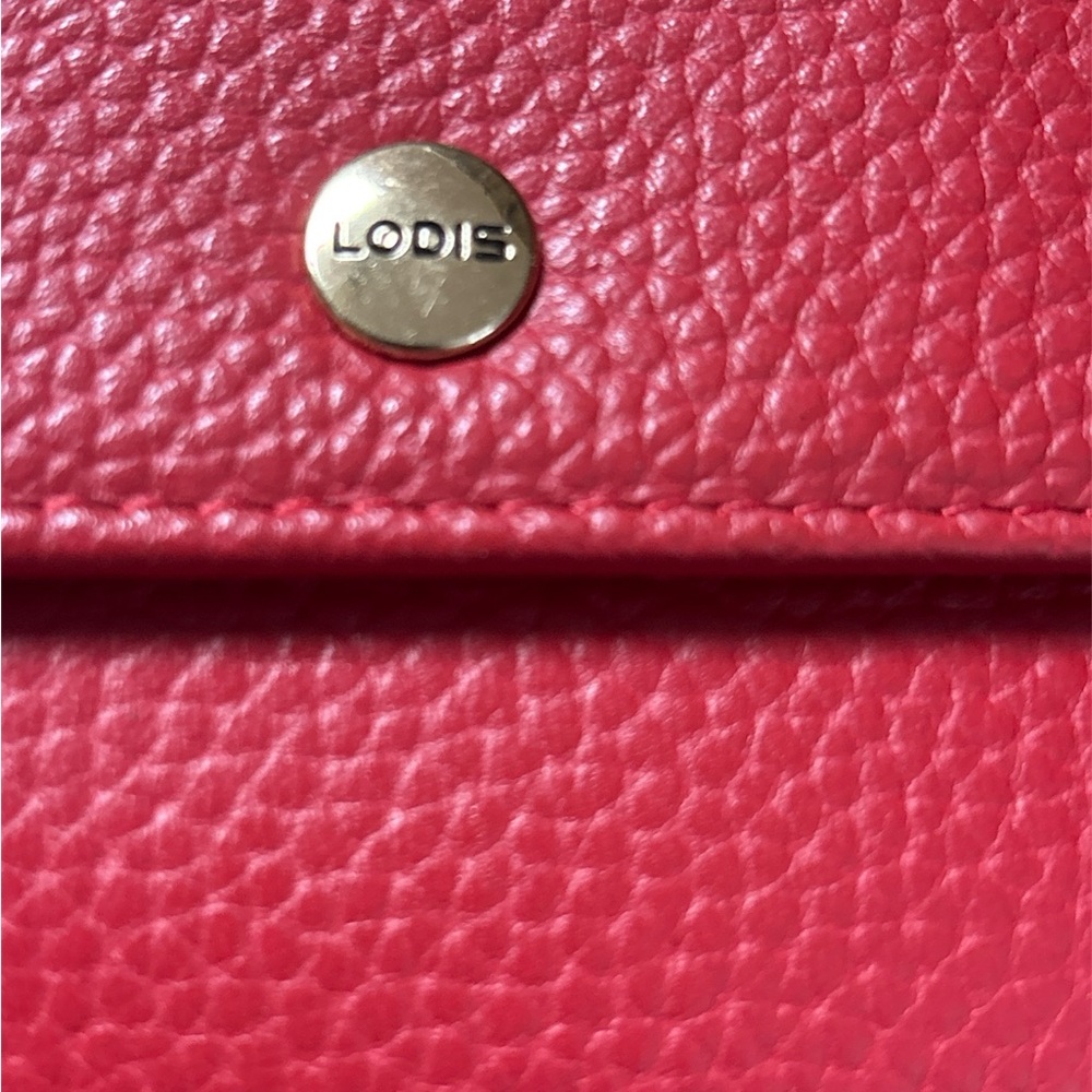 Winterberry Lodis Leather Wallet - Picture 6 of 10